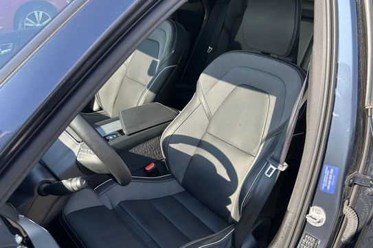 Volvo XC60 T6 Plug-In Hybrid AWD Plus Dark aut