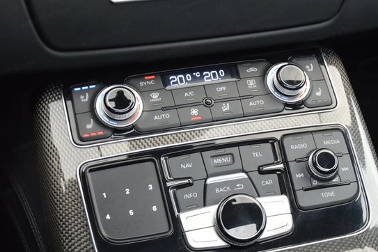 Audi A8 S8 4.0 TFSI quattro