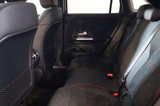 Mercedes GLA 220 4-Matic AMG Line