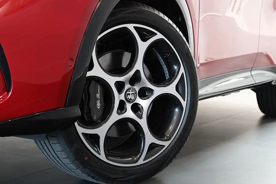 Alfa Romeo Tonale T4 Sprint