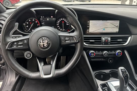Alfa Romeo Giulia 2.0 Turbo Veloce Q4 aut