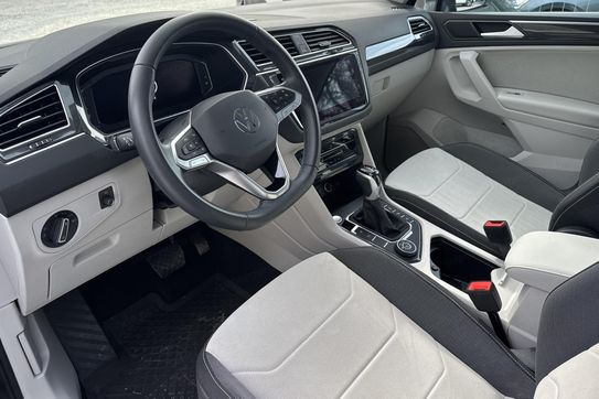 Volkswagen Tiguan Elegance 2.0 TSI 4Mot.  DSG