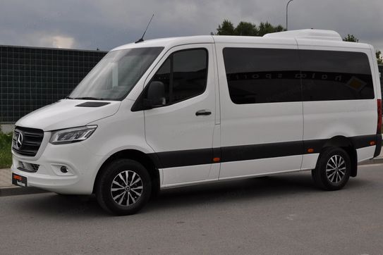 Mercedes Sprinter Standard Pro 9G-Tronic