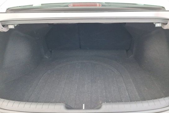 Hyundai Elantra 1.6 Smart DCT