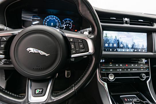 Jaguar XF 2.0 AWD R-Sport aut