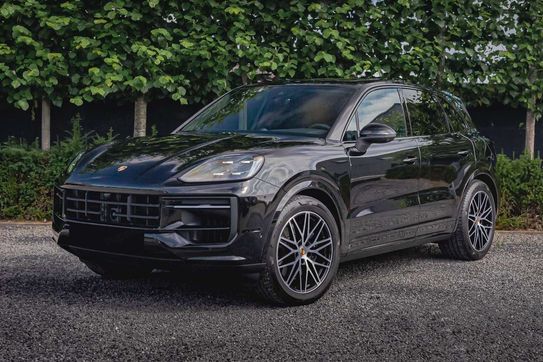 Porsche Cayenne E-Hybrid Black Edition