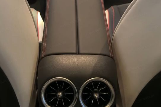 Mercedes CLA 200 Shooting Brake AMG Line