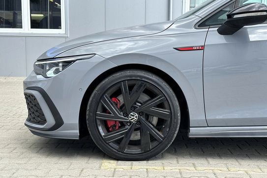 Volkswagen Golf VIII 2.0 TSI GTI DSG
