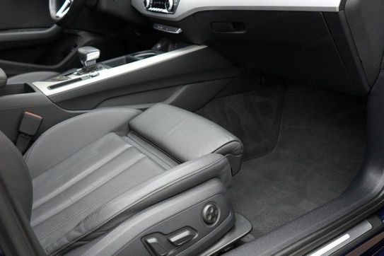 Audi A4 35 TDI mHEV S tronic