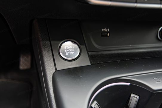 Audi A4 35 TFSI S tronic