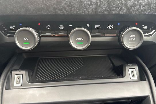 Citroen C4 1.2 PureTech Shine S&S EAT8