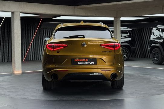 Alfa Romeo Stelvio Turbo Veloce Q4