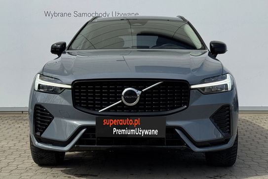 Volvo XC60 B4 D AWD Plus Dark