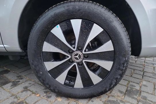 Mercedes V Klasa 250 d 4-Matic Avantgarde (długi)