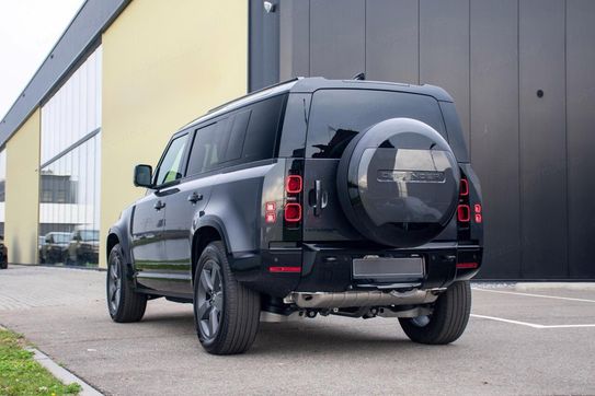 Land Rover Defender 110 D350 X-Dynamic HSE