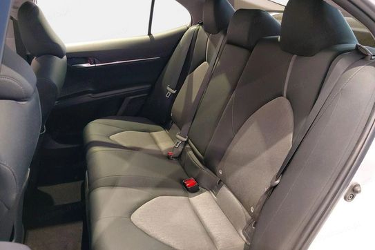 Toyota Camry 2.5 Hybrid Comfort CVT