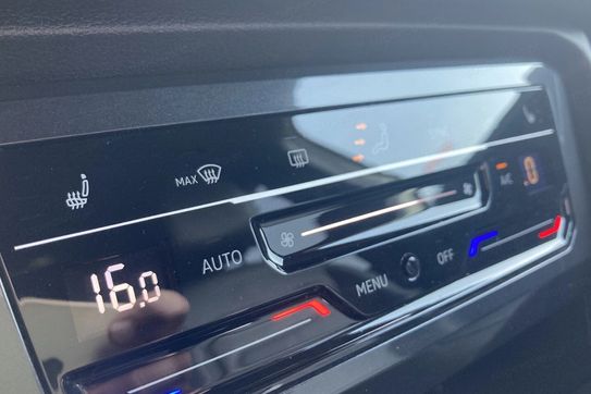 Volkswagen Tiguan 2.0 Tsi 4MOT r-Line Dsg