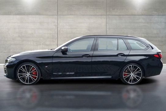 BMW Seria 5 Touring 530i xDrive M Sport