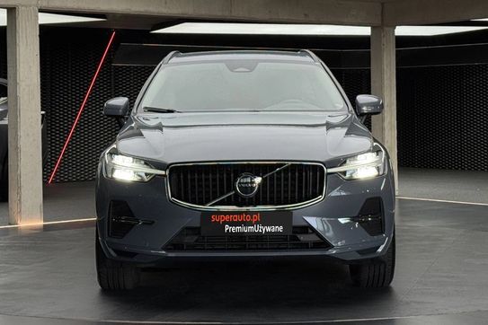 Volvo XC60 B4 D AWD Momentum Pro