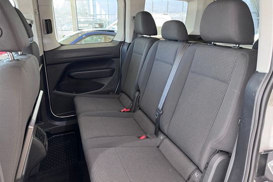 Volkswagen Caddy osobowy L1H1 AT