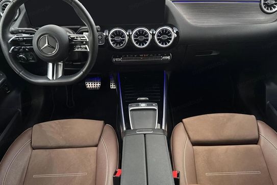 Mercedes GLA 200 AMG Line