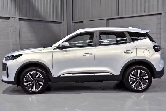 Chery Tiggo 4 Essential  1.5 T-GDI HEV DHT