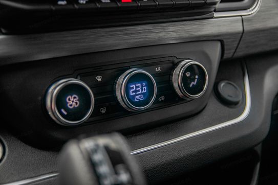 Renault Trafic SpaceClass L1H1 EDC