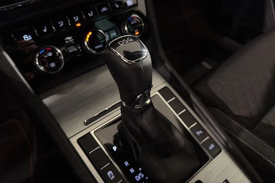 Skoda Superb 2.0 TDI DSG