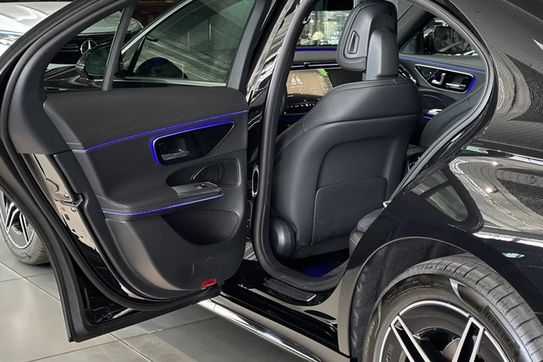 Mercedes E Klasa 220 d 4-Matic AMG