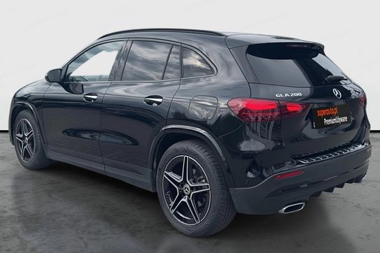 Mercedes GLA 200 AMG Line