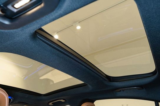 Mercedes E Klasa 220 d 4-Matic AMG