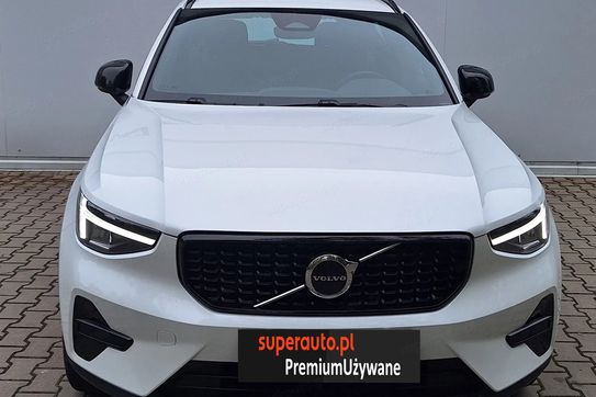 Volvo XC40 B3 Plus Dark