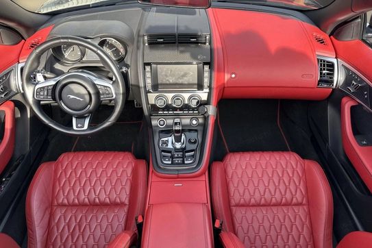 Jaguar F-Type 5.0 V8 S/C AWD SVR