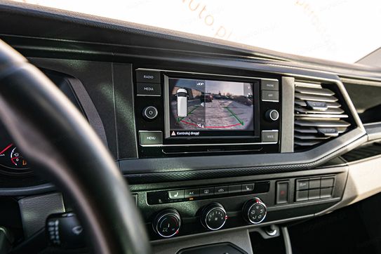 Volkswagen Caravelle T6.1 L2H1 AT