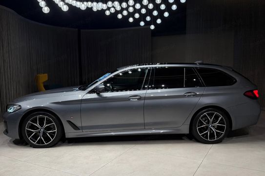 BMW Seria 5 Touring 520d xDrive M Sport