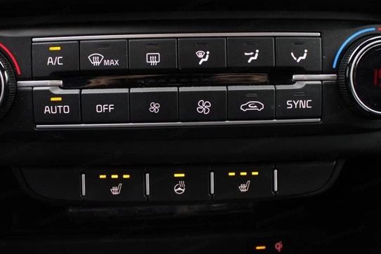 Kia ProCeed 1.6 T-GDI GT DCT