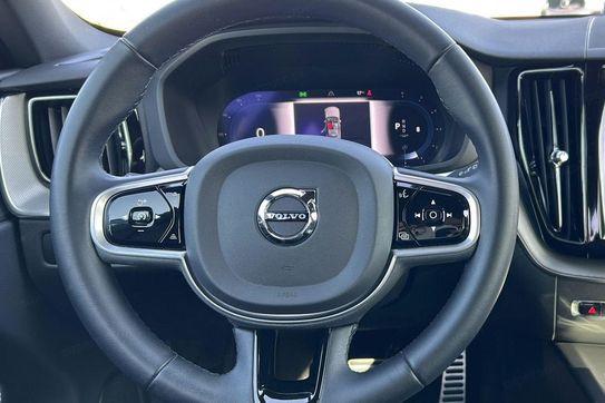 Volvo XC60 B4 D AWD R-Design aut