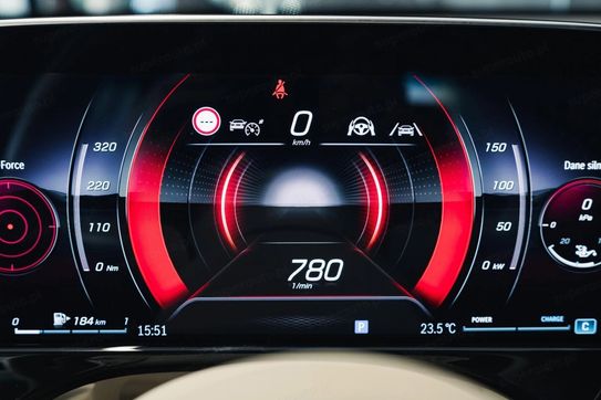 Mercedes Klasa E E 200 mHEV 4-Matic AMG 9G-Tronic