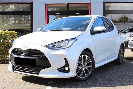 Toyota Yaris Style 1.5 Hybrid