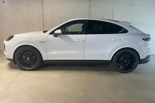 Porsche Cayenne Coupe E-Hybrid
