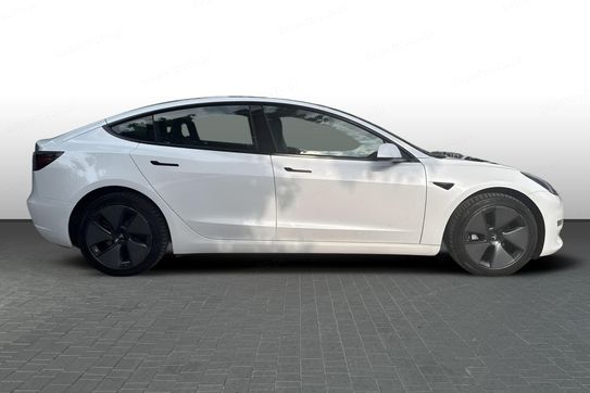Tesla Model 3 Standard Range Plus