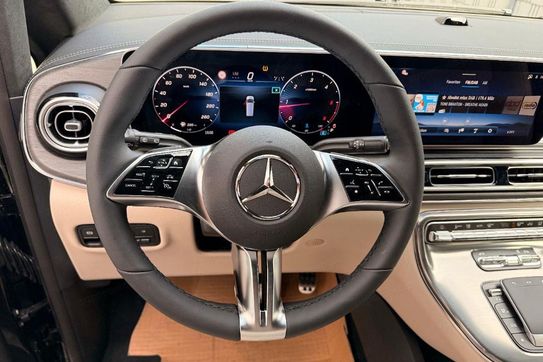 Mercedes V Klasa 300 d 4-Matic 9G-Tronic Exclusive długi