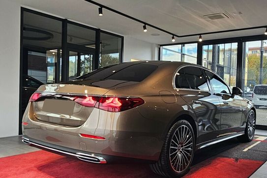 Mercedes Klasa E 220 d 4-Matic Exclusive