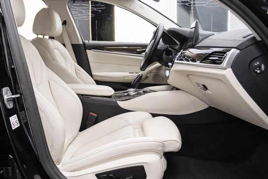 BMW Seria 5 520I Luxury Line