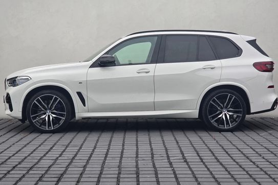 BMW X5 M50d