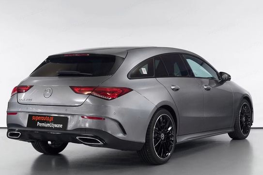 Mercedes CLA Shooting Brake 200 AMG Line