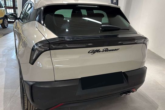 Alfa Romeo Junior 1.2 Ibrida Ti
