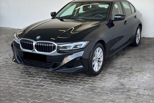 BMW Seria 3 330i xDrive