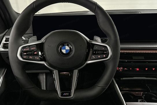 BMW Seria 3 330i xDrive M Sport