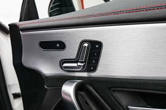 Mercedes CLA 250 4-Matic AMG Line